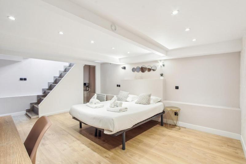 165 Suite Denis - Superbe Appartement A Paris Dış mekan fotoğraf